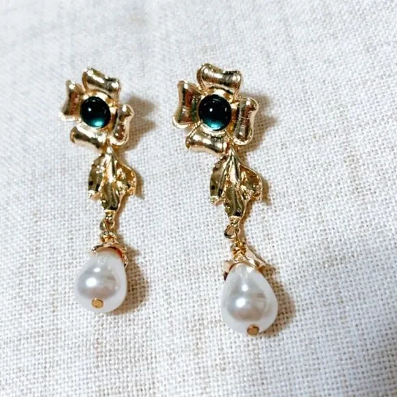 Gold flower dangle earrings N175 - Picture 5 of 7